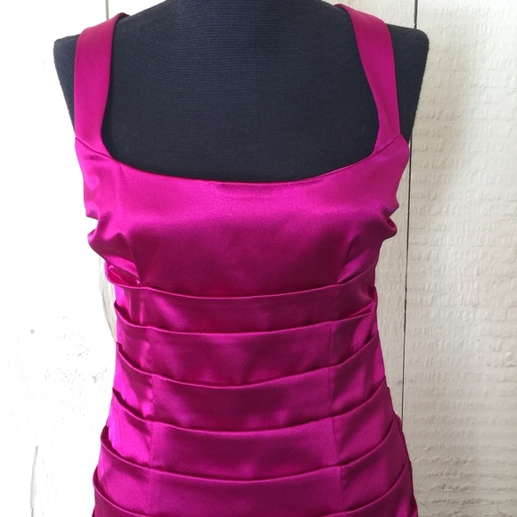 Morgan & Co Pink Fuscia Satin Evening Dress - Picture 7 of 7